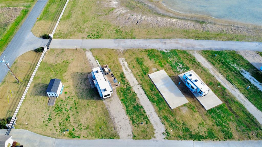 6084 Peninsula Road Kerens, TX 75144 - Photo 9 of 12