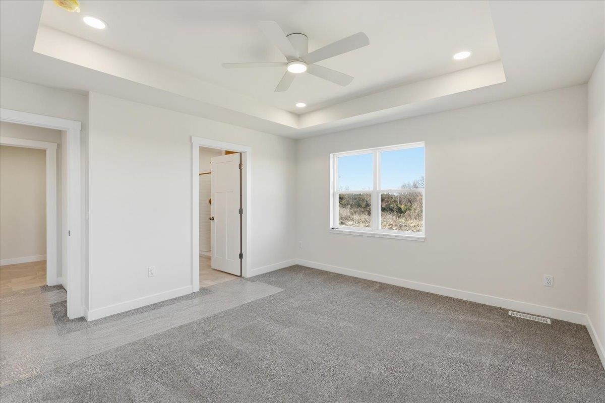 992 Bell Arlington, WI 53911 - Photo 31 of 42