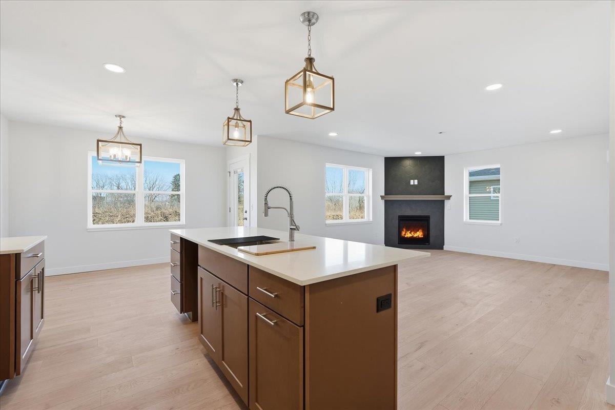 992 Bell Arlington, WI 53911 - Photo 10 of 42