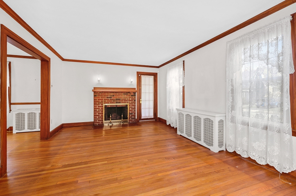 47 Whitney Road Medford, MA 02155 - Photo 6 of 20