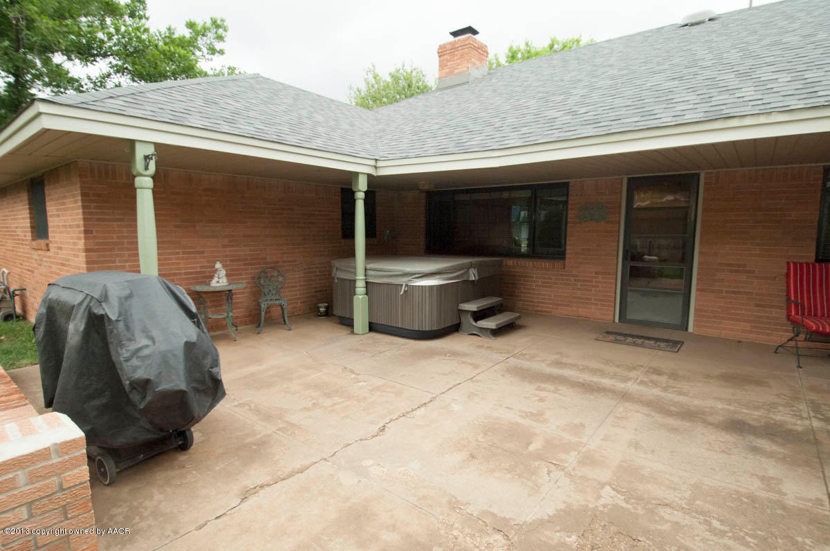 6210 Dreyfuss Road Amarillo, TX 79106 - Photo 37 of 44 PATIO VIEW 3
