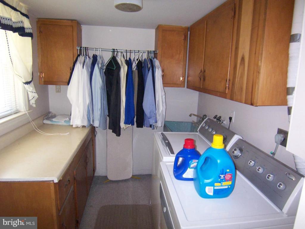 129 Whitney Road Lancaster, PA 17603 - Photo 15 of 18 Gallery Image 15