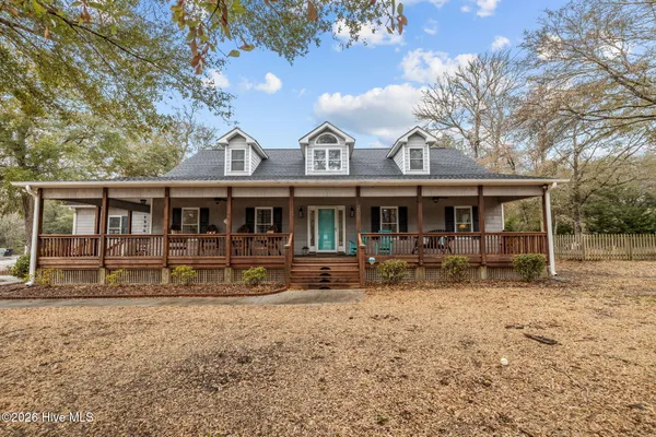 $649,000 | 208 Shoreline Drive, Cedar Point, NC 28584