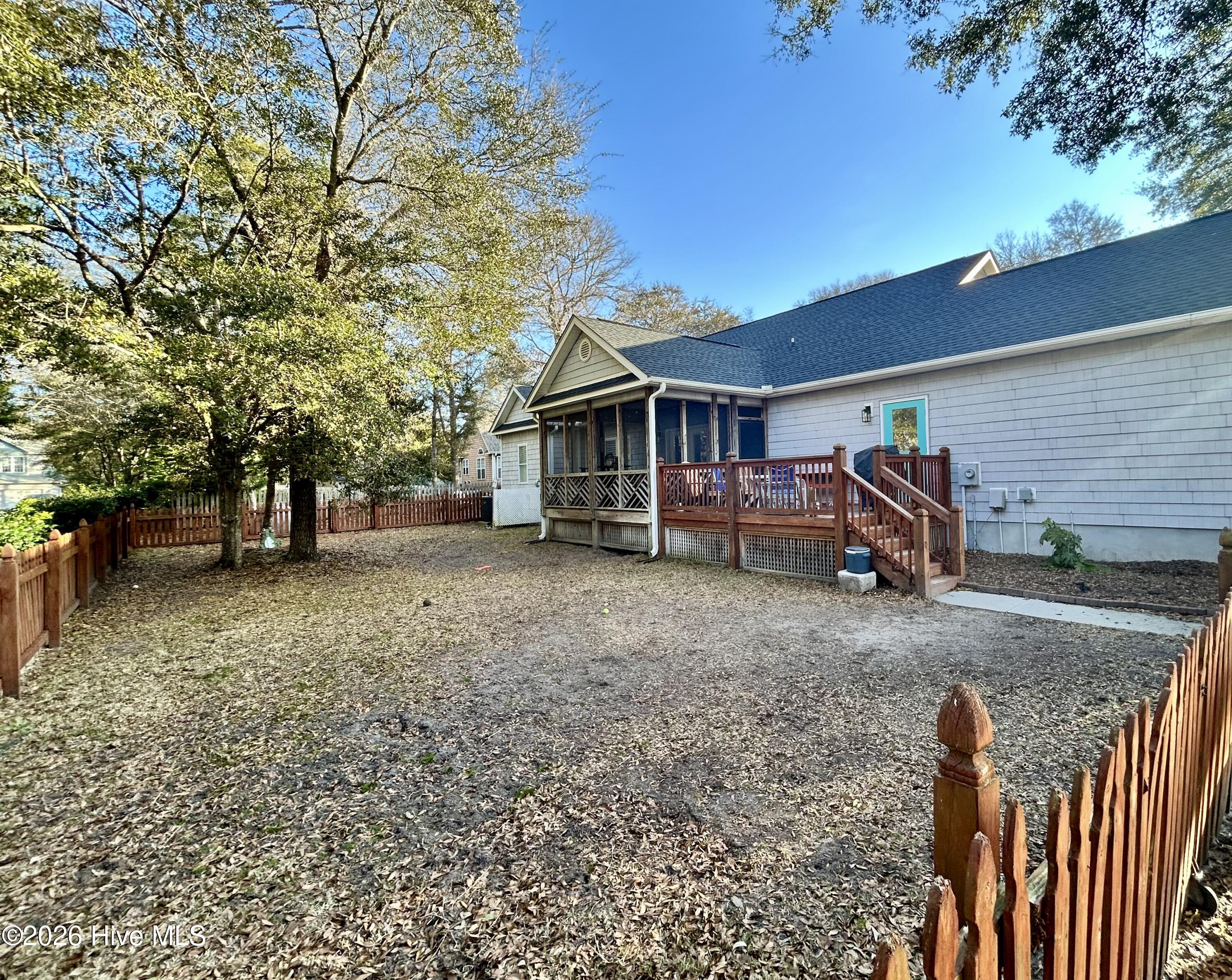 208 Shoreline Drive Cedar Point, NC 28584 - Photo 4 of 12 Fenced back yard