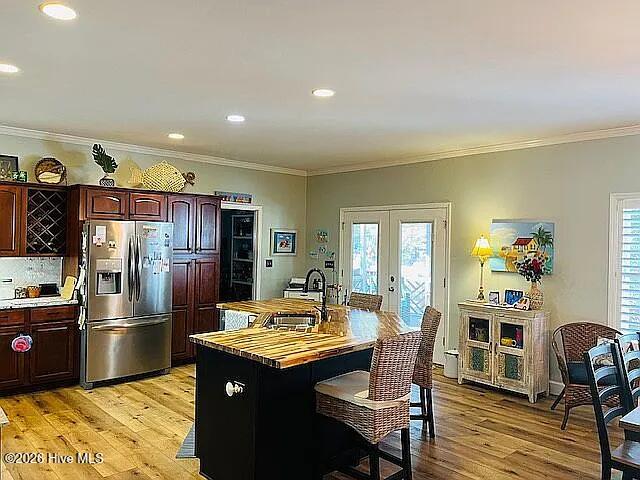 208 Shoreline Drive Cedar Point, NC 28584 - Photo 7 of 12 Kitchen and Dining