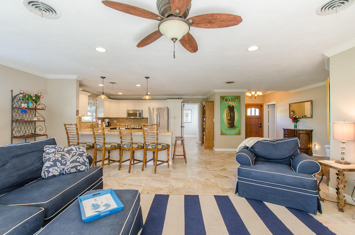642 Southwest 5th Street Boca Raton, FL 33486 - Photo 13 of 39 642 SW 5 Street 72p-1