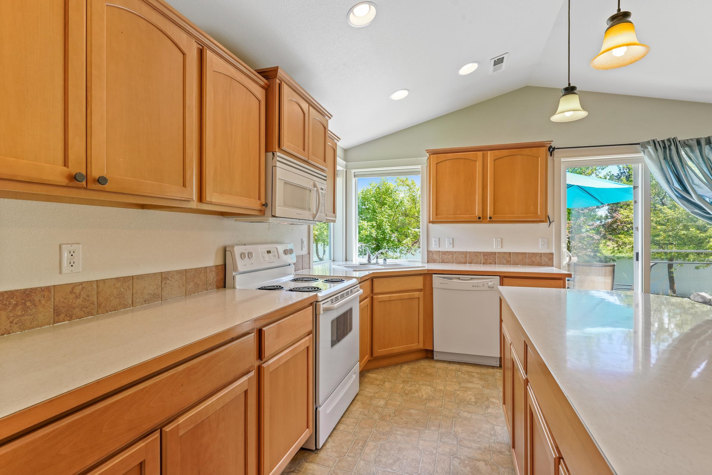 4609 South Mack Road Spokane, WA 99224 - Photo 9 of 27 Gallery Image 9