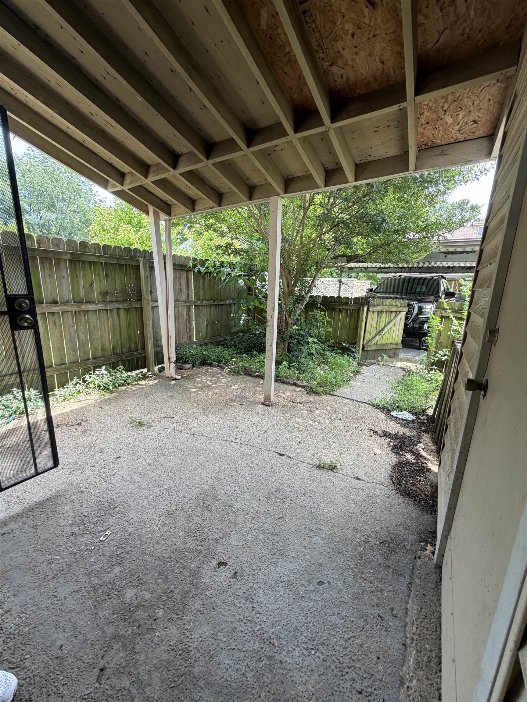 5573 Pleasant View Road, Unit 35 Memphis, TN 38134 - Photo 12 of 13 a view of backyard with green space