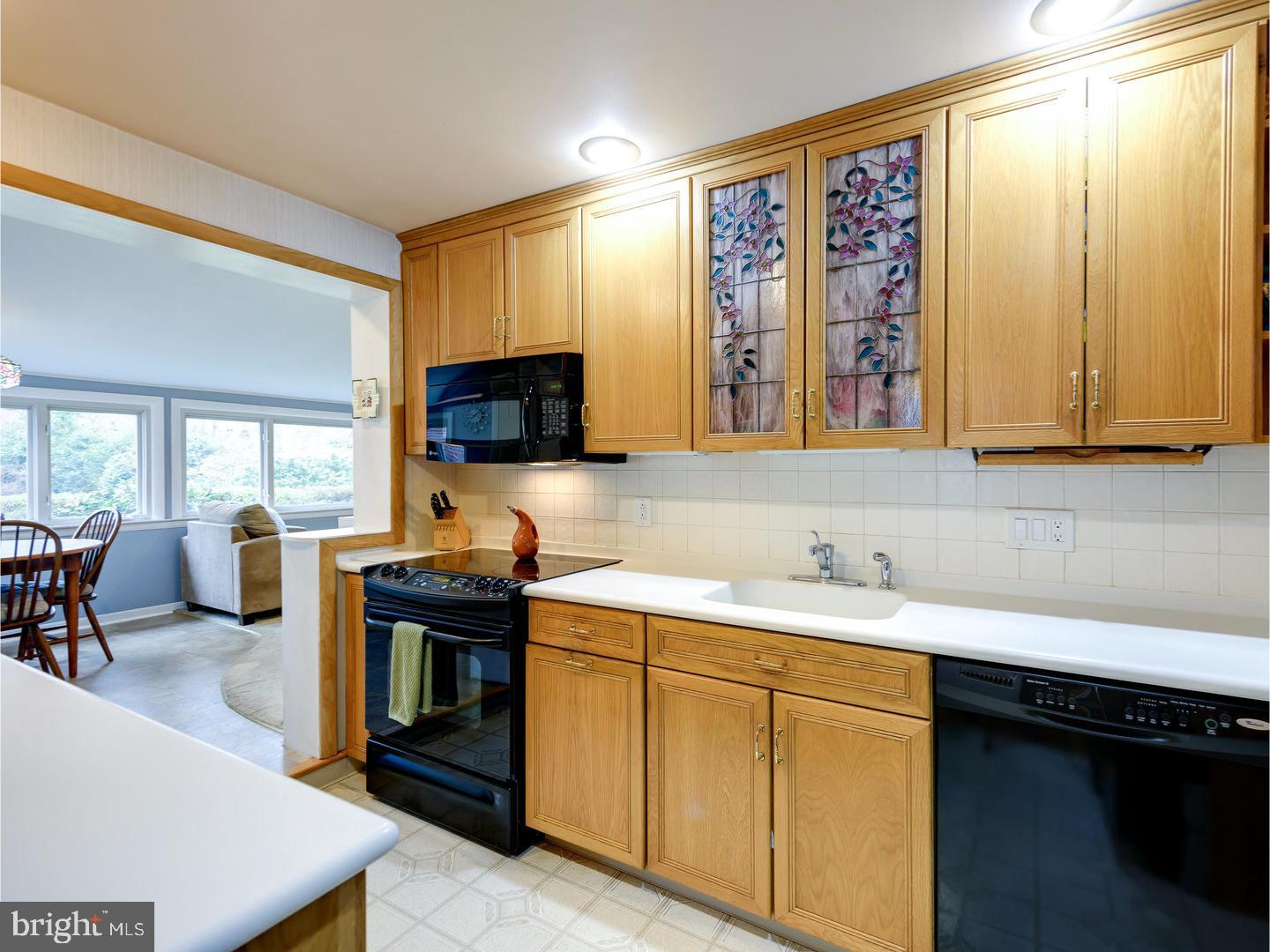 323 Wayne Avenue Springfield, PA 19064 - Photo 8 of 25