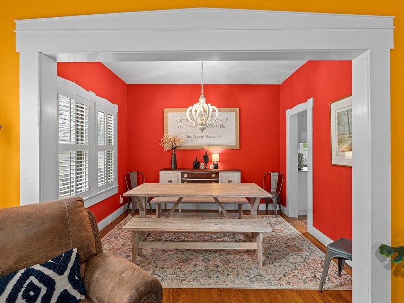 44 Segner Road Fredericksburg, TX 78624 - Photo 8 of 21 a room with furniture and a window