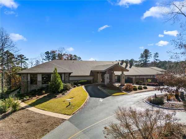 $700,000 | 7 Divots Landing, Salem, SC 29676
