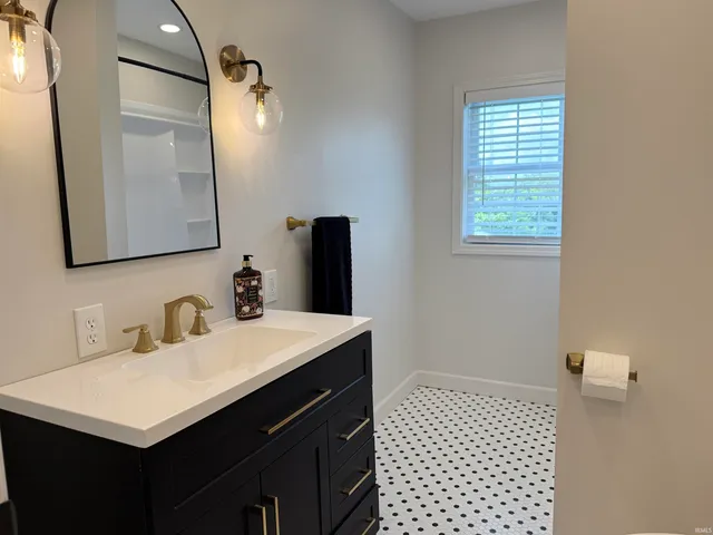 $275,000 | 3126 Highway 64, Winslow, IN 47598