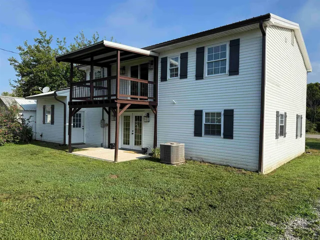 $275,000 | 3126 Highway 64, Winslow, IN 47598