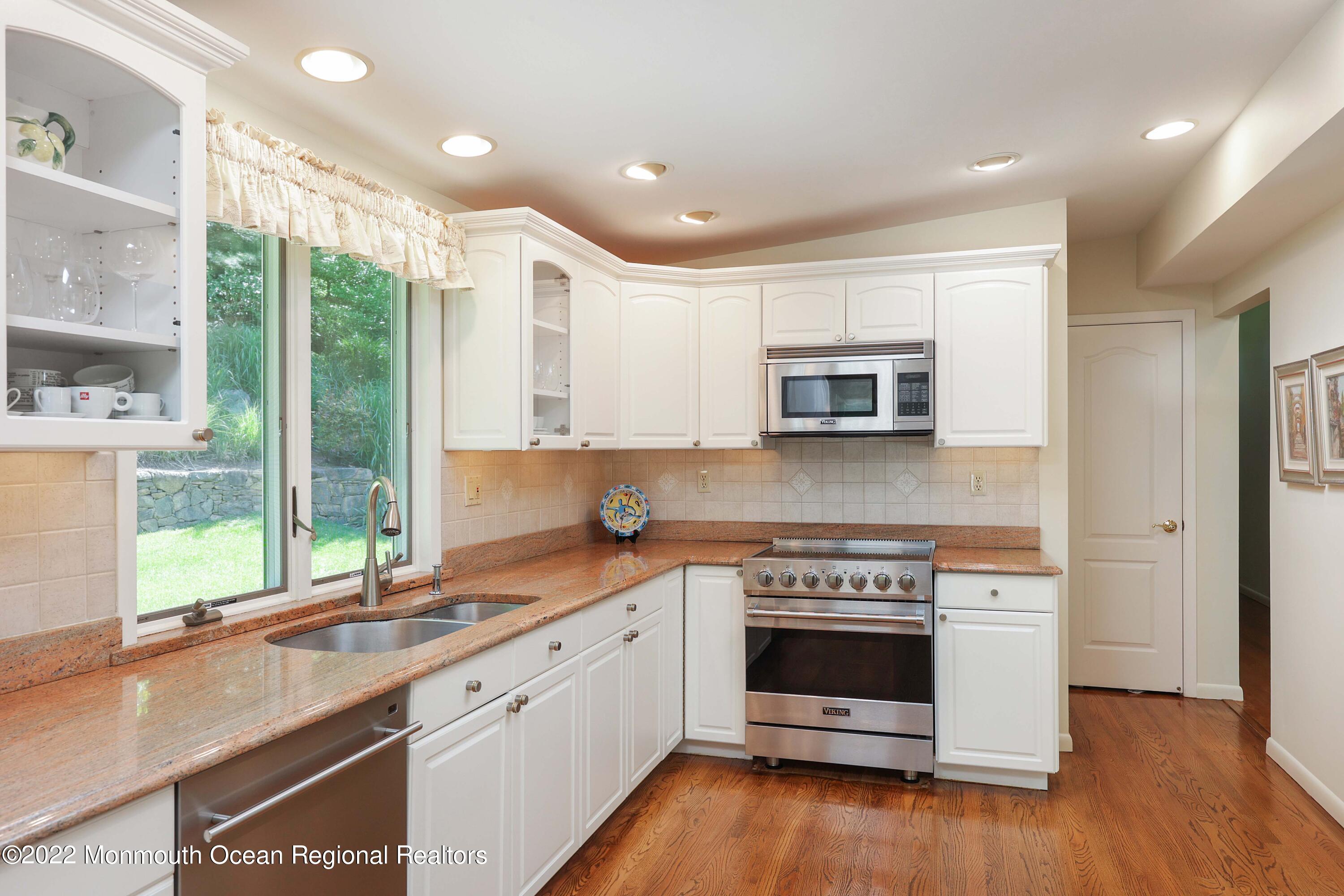 44 Wigwam Road Rumson, NJ 07760 - Photo 12 of 83 758A3678