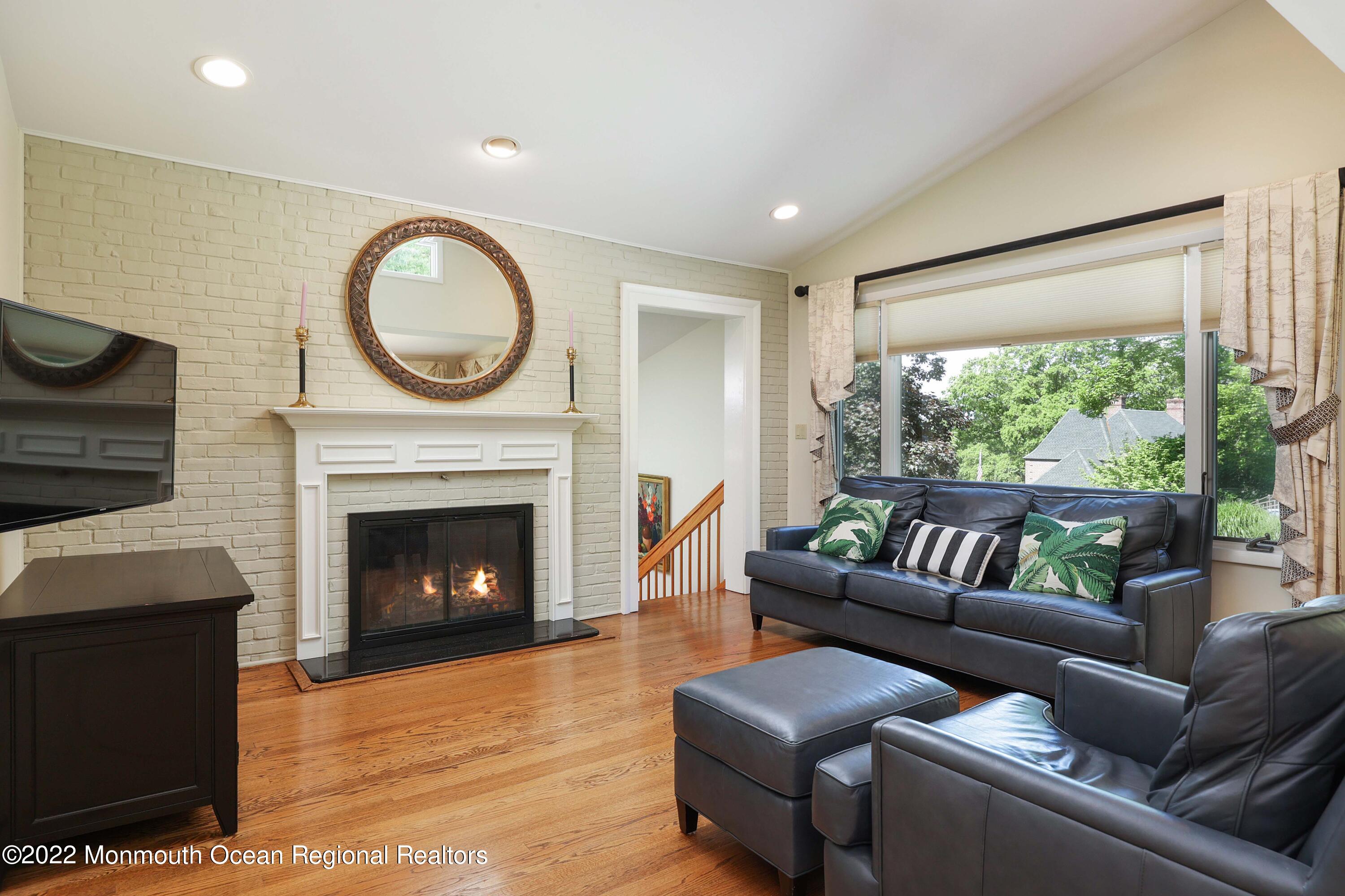 44 Wigwam Road Rumson, NJ 07760 - Photo 7 of 83 758A3627