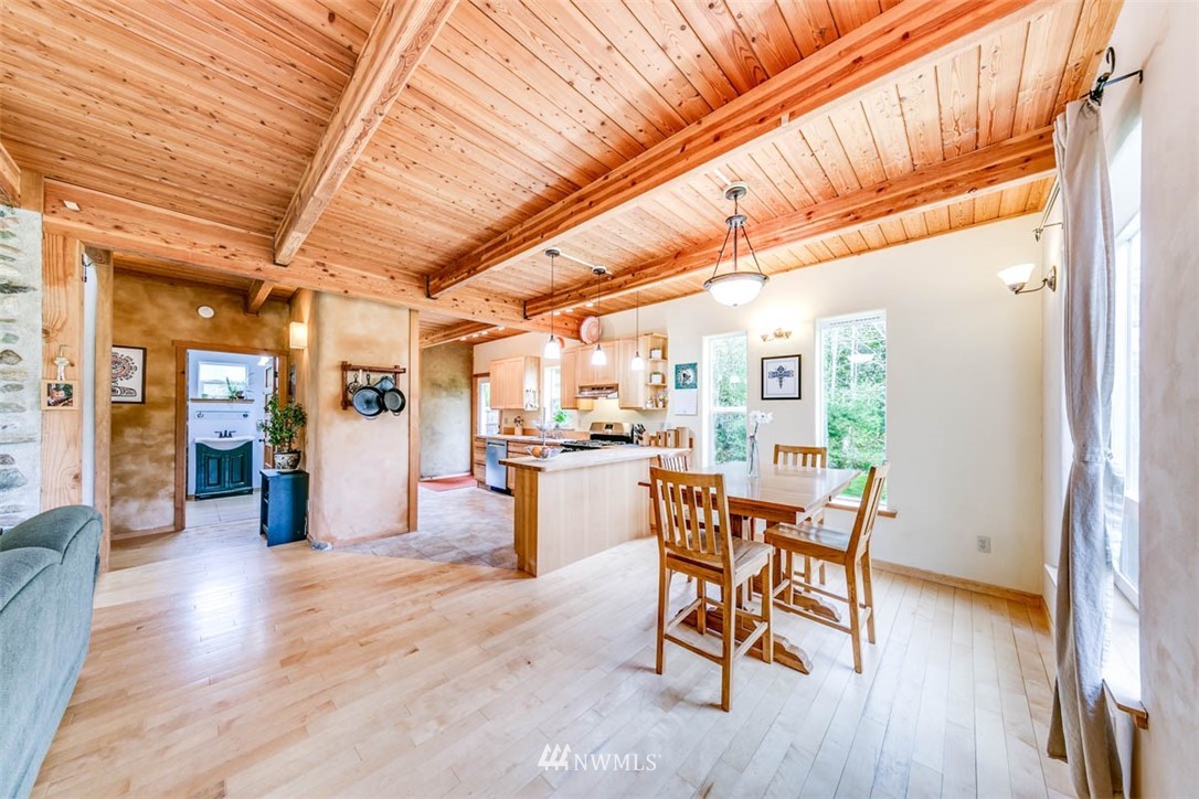 530 Onella Road Port Angeles, WA 98363 - Photo 9 of 32 Gallery Image 9