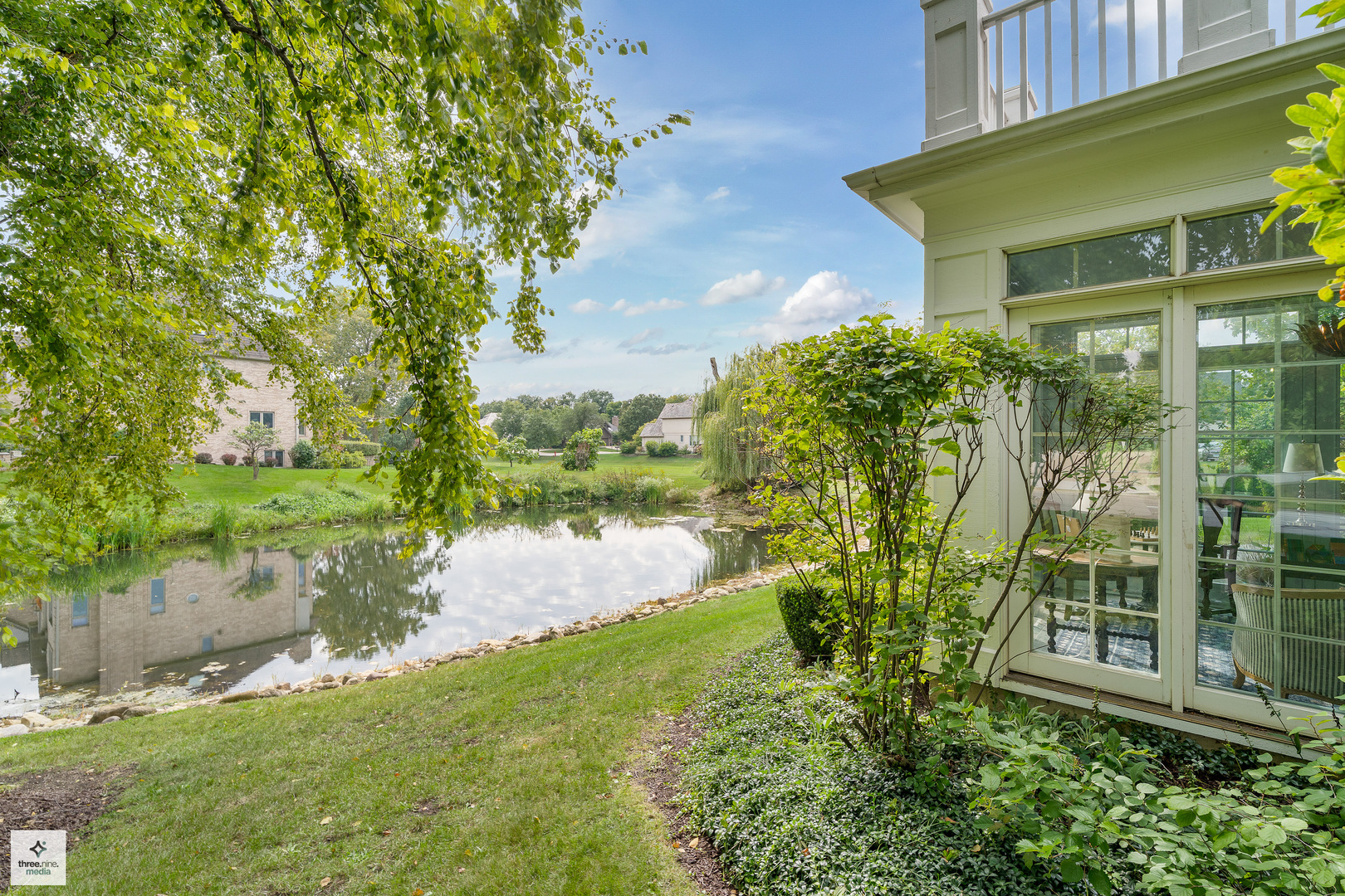 8010 Greenbriar Court Burr Ridge, IL 60527 - Photo 7 of 52