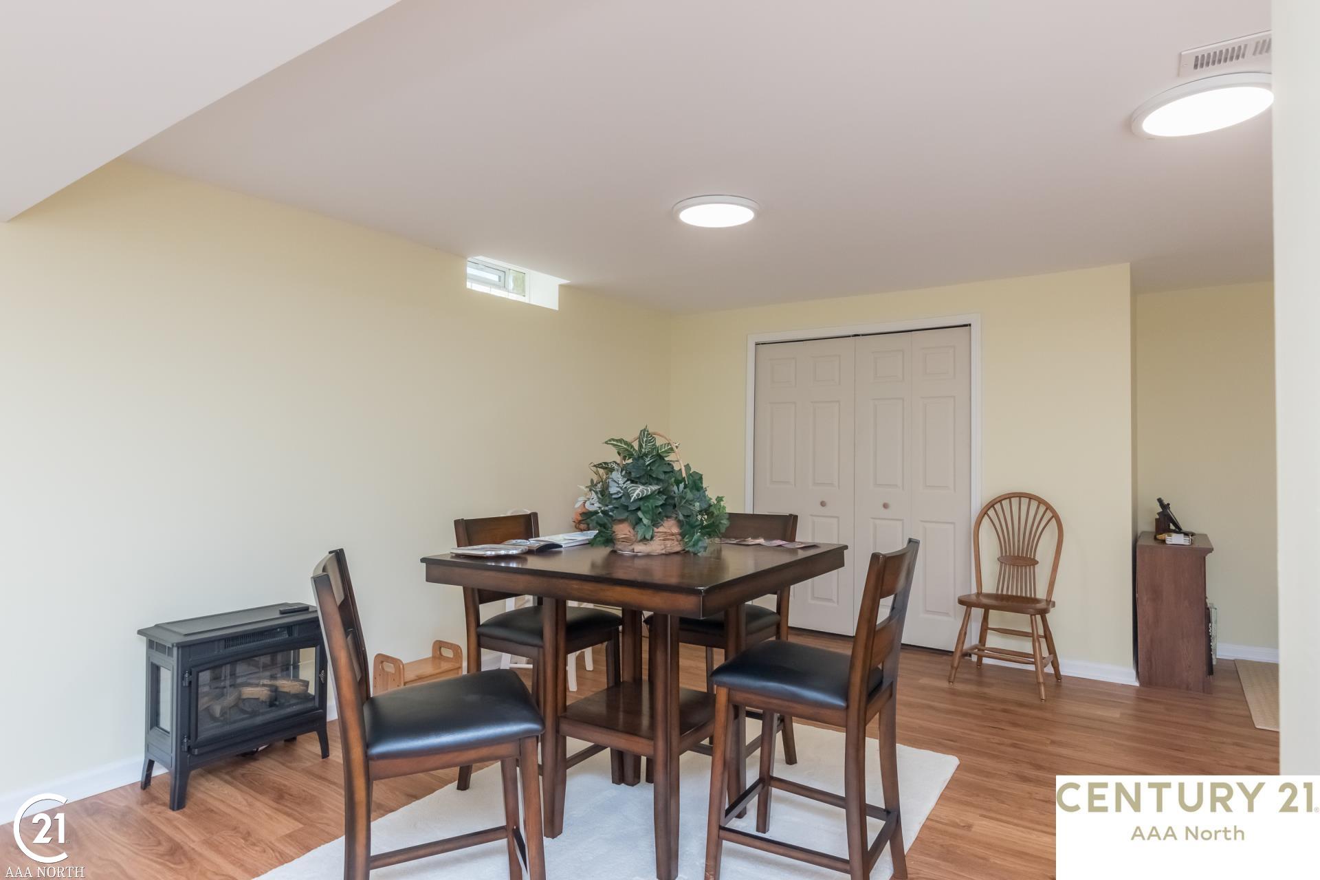 2327 Rochelle Park Drive Rochester Hills, MI 48309 - Photo 43 of 58