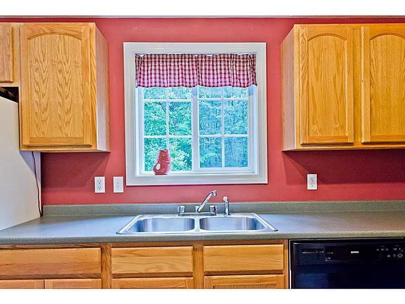 91 Henry Hill Road Buxton, ME 04093 - Photo 7 of 26 Kitchen.