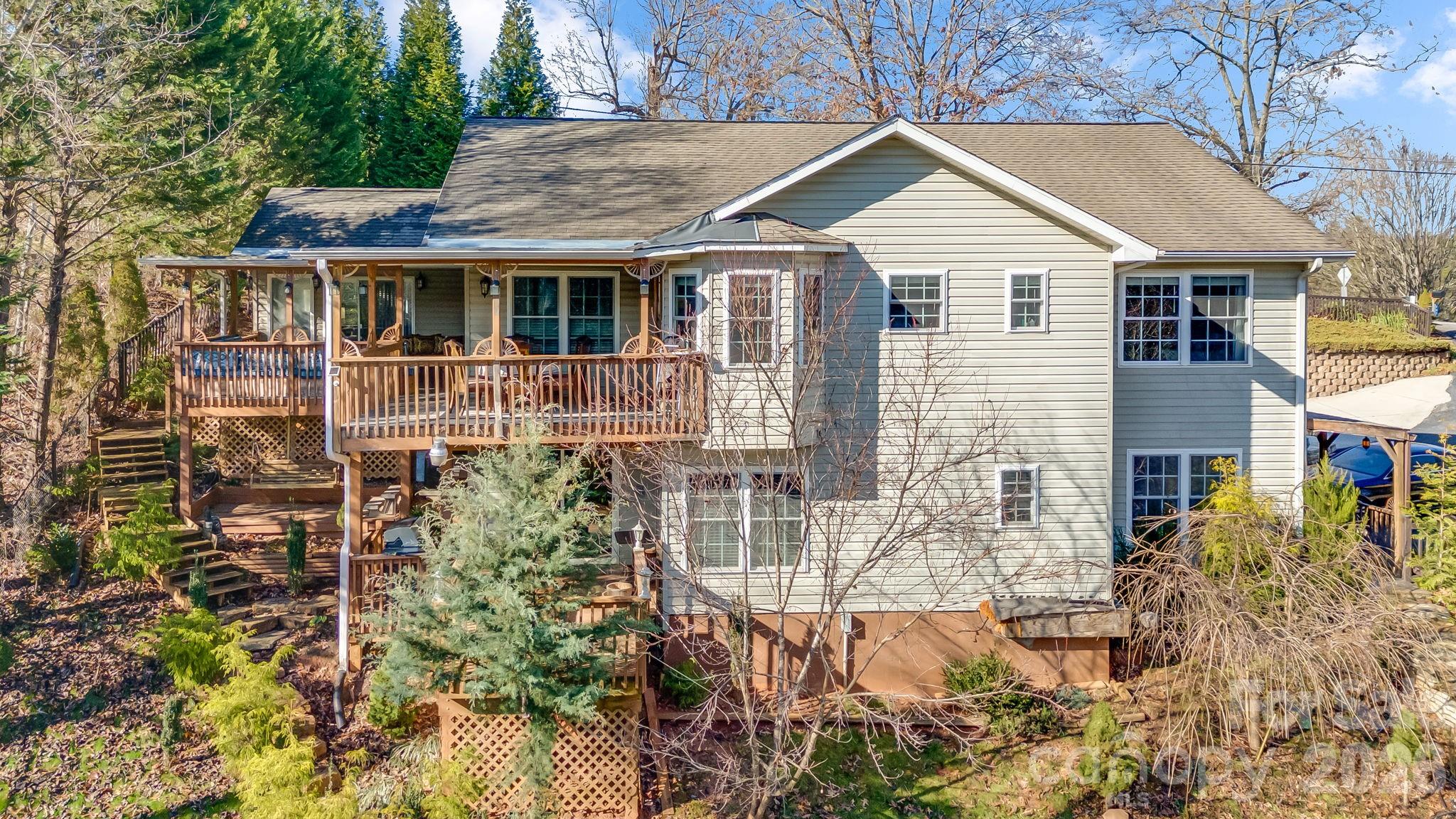254 Jupiter Road Weaverville, NC 28787 - Photo 2 of 47 Gallery Image 2