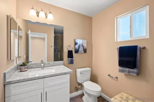 $3,300 | 911 Concepcion Avenue, Spring Valley, CA 91977