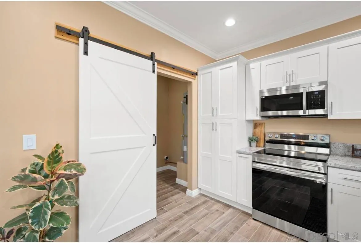 911 Concepcion Avenue Spring Valley, CA 91977 - Photo 7 of 20