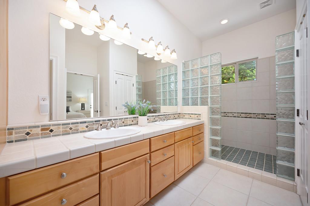15084 Rio Circle Rancho Murieta, CA 95683 - Photo 32 of 51