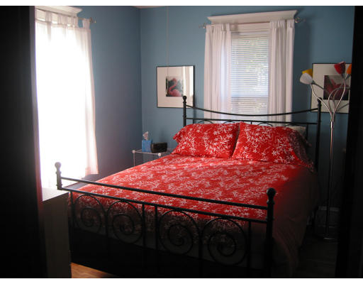 68 Angeline Street West Springfield, MA 01089 - Photo 8 of 10 Gallery Image 8