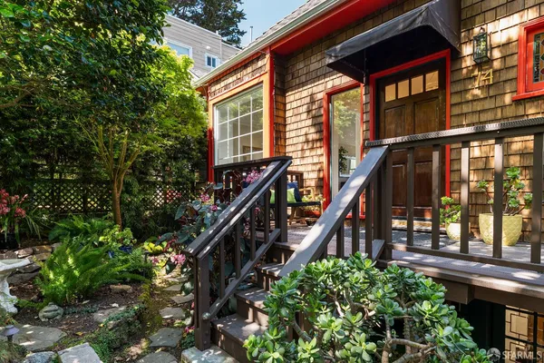 $1,795,000 | 74 Vulcan Stairway, San Francisco, CA 94114