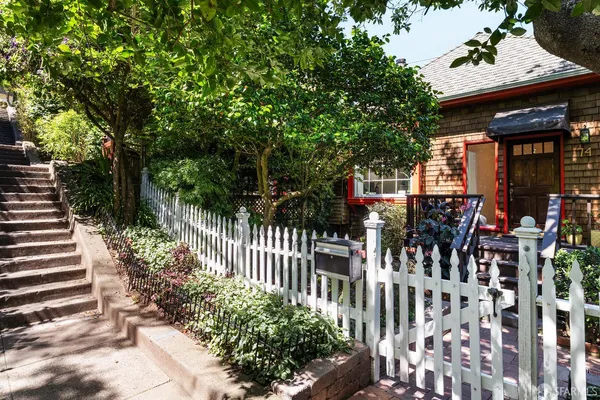 $1,795,000 | 74 Vulcan Stairway, San Francisco, CA 94114