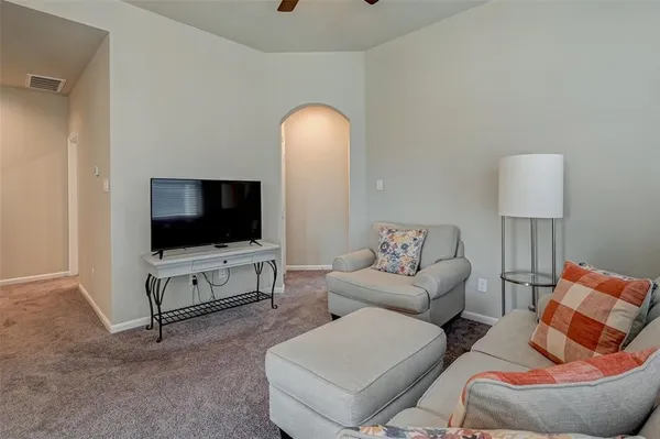 $354,900 | 5542 Sallow Bay Lane, Fulshear, TX 77441