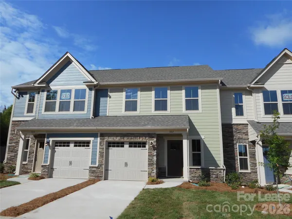 $1,950 | 322 Willow Wood Court, Stallings, NC 28104
