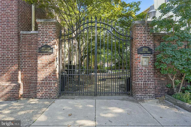 $624,000 | 2501 Christian Street, Unit 403, Philadelphia, PA 19146