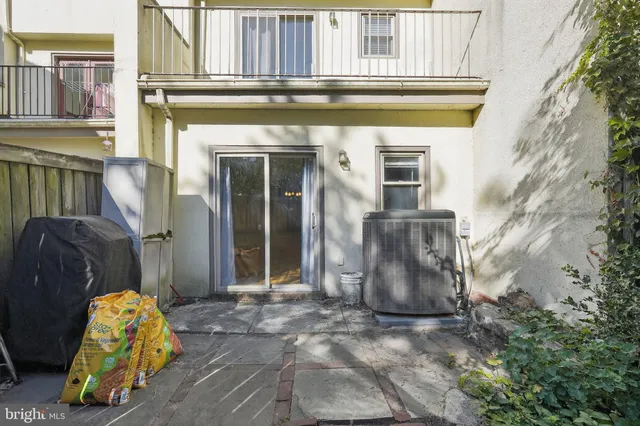 $624,000 | 2501 Christian Street, Unit 403, Philadelphia, PA 19146