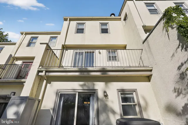 $624,000 | 2501 Christian Street, Unit 403, Philadelphia, PA 19146