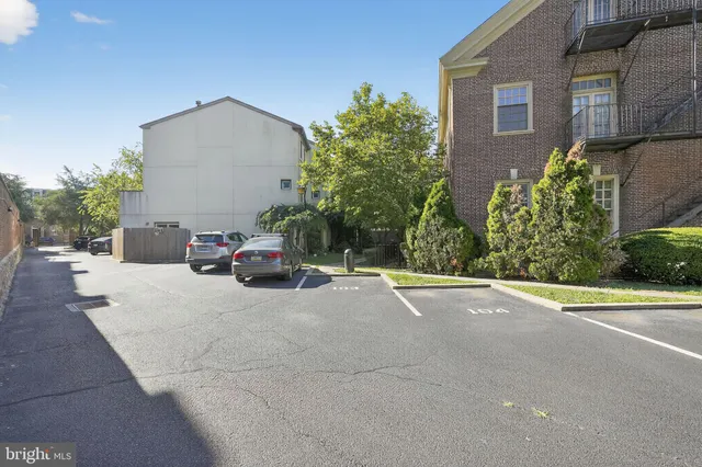 $624,000 | 2501 Christian Street, Unit 403, Philadelphia, PA 19146