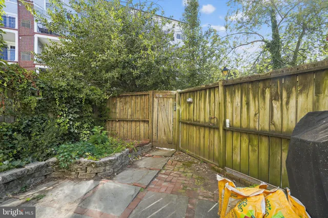 $624,000 | 2501 Christian Street, Unit 403, Philadelphia, PA 19146