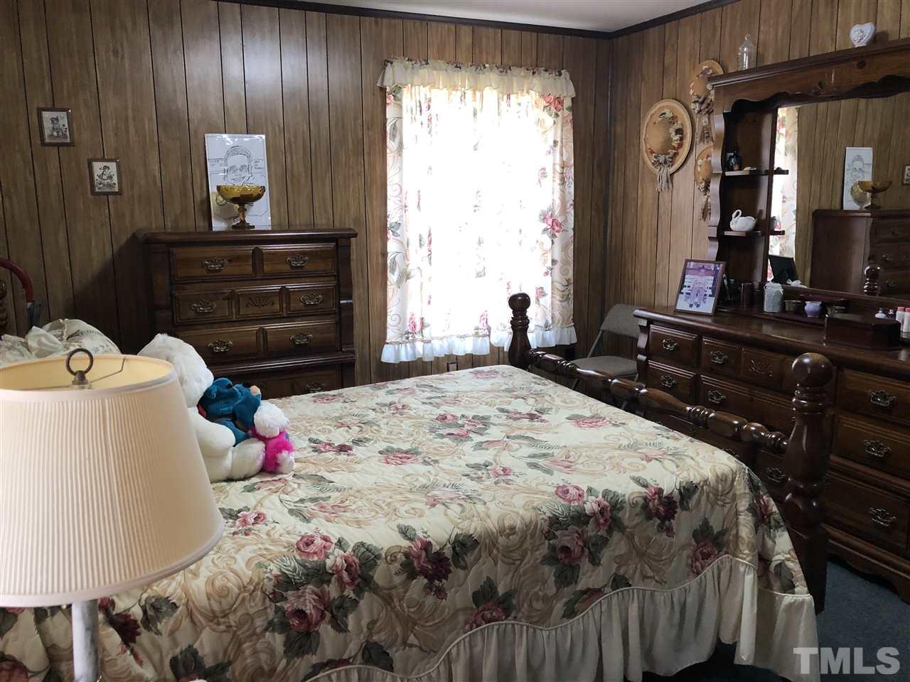 135 Allen Road Henderson, NC 27537 - Photo 10 of 16 Gallery Image 10