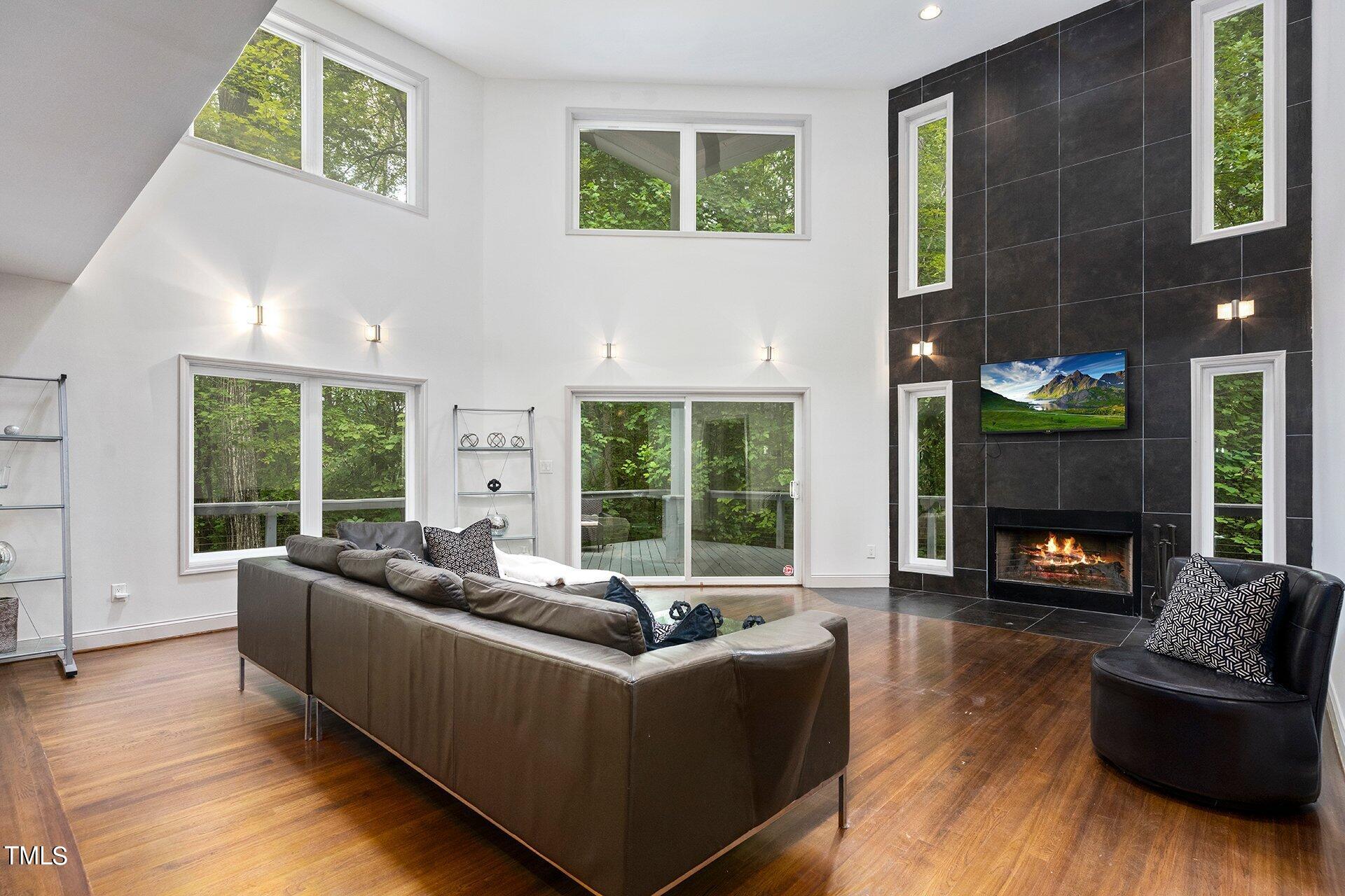 5026 Red Cedar Road Raleigh, NC 27613 - Photo 9 of 24 5026RedCedar53