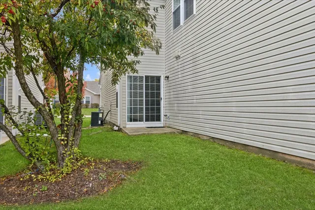 $2,395 | 60 Wingate Drive, Unit 60, Oswego, IL 60543