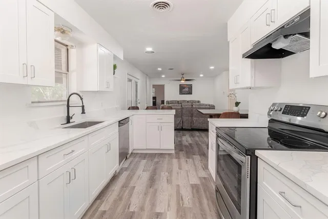 $309,000 | 808 Gregory Avenue, Bedford, TX 76022