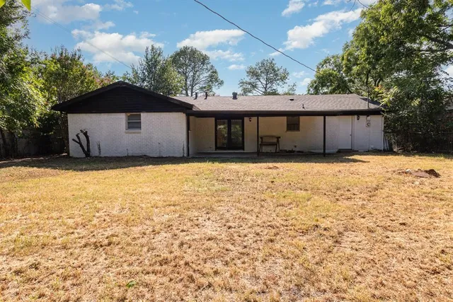 $309,000 | 808 Gregory Avenue, Bedford, TX 76022