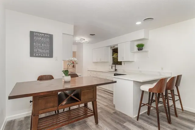 $309,000 | 808 Gregory Avenue, Bedford, TX 76022