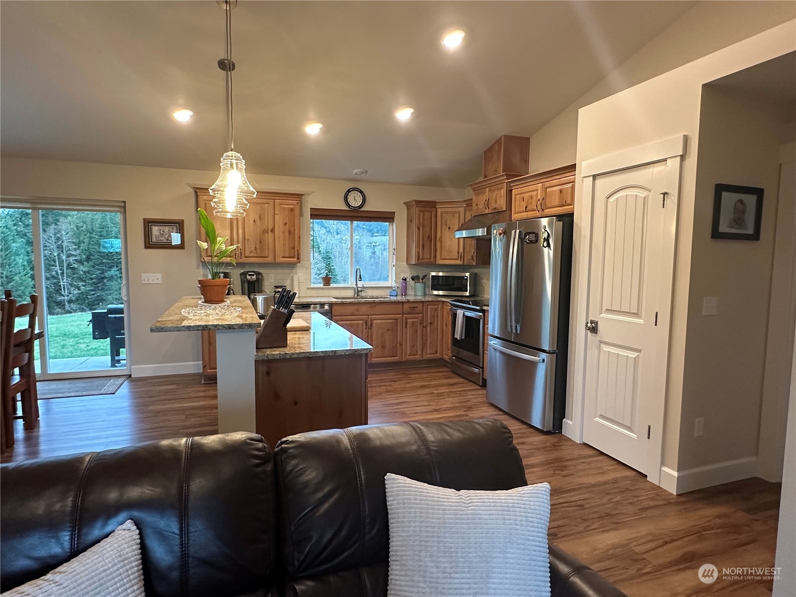 136 Keeler Road Sequim, WA 98382 - Photo 9 of 40 Gallery Image 9