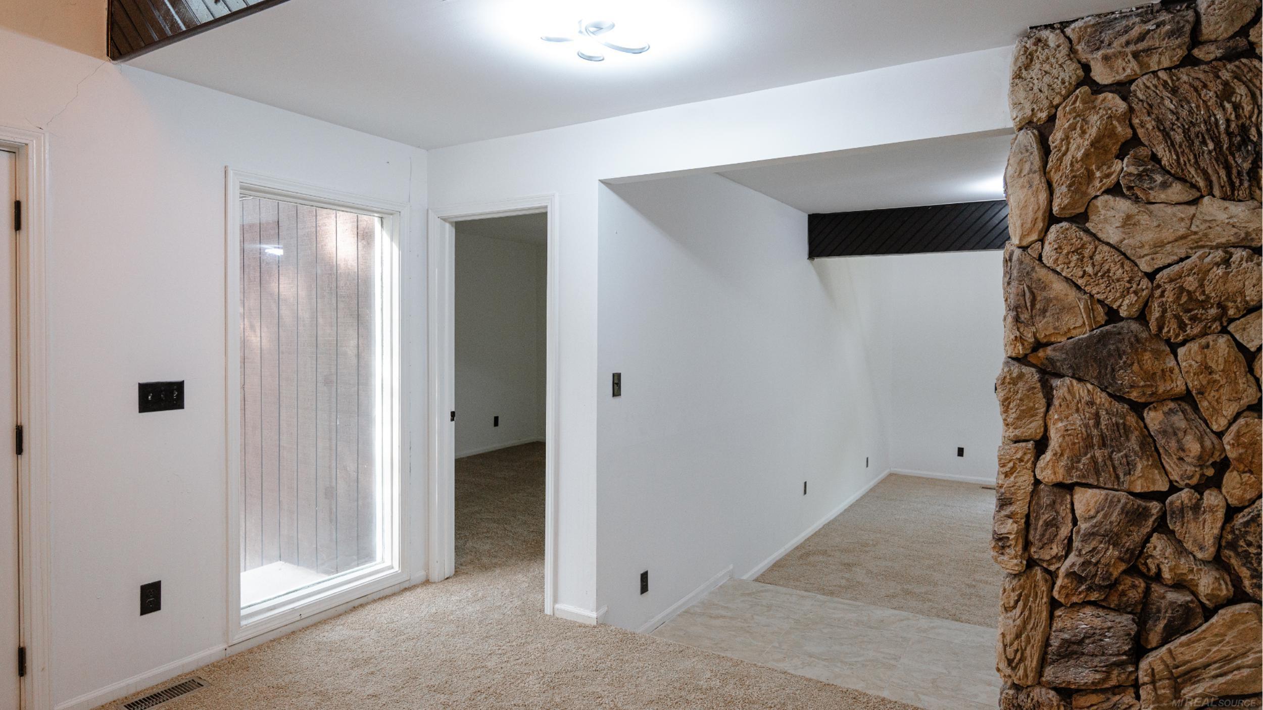 9202 Crawford Road Columbus, MI 48063 - Photo 10 of 63