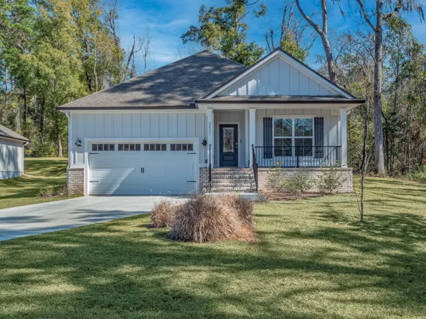 $445,000 | 2011 Hansell Hill Drive, Tallahassee, FL 32308