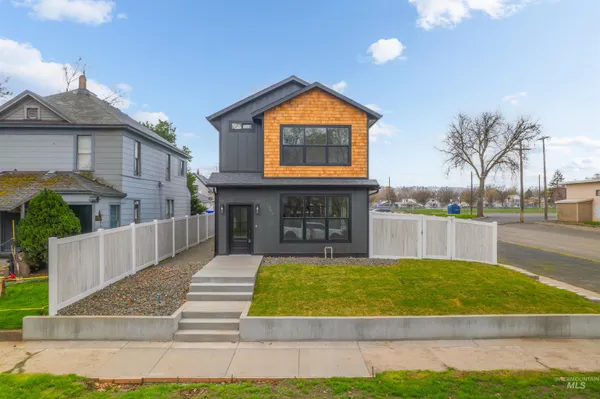 $489,000 | 1304 9th Avenue, Lewiston, ID 83501