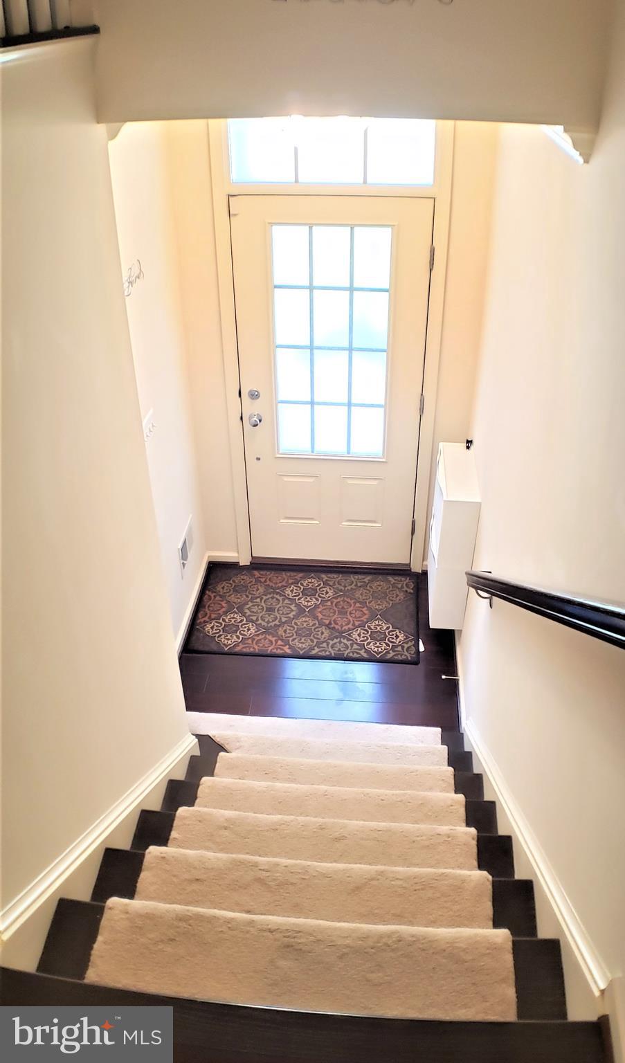 1538 Rabbit Hollow Place Silver Spring, MD 20906 - Photo 3 of 49 Main door