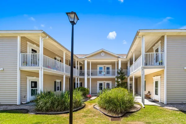 $189,900 | 6111 Sweetwater Boulevard, Unit 11, Murrells Inlet, SC 29576