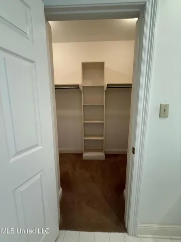 $300,000 | 28 Fairway Drive, Natchez, MS 39120